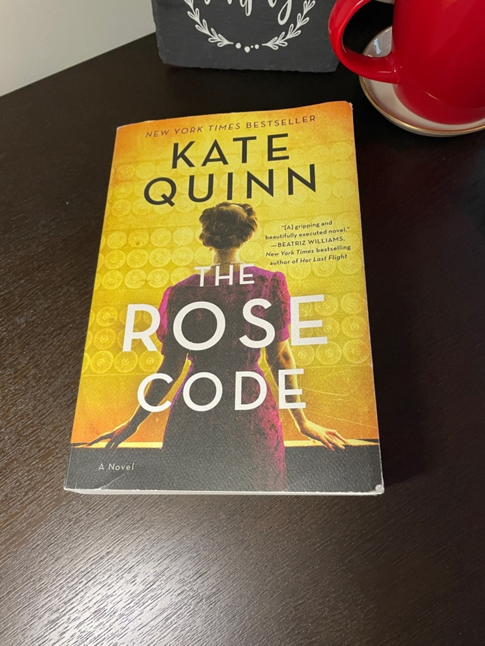 kate quinn The Rose Code - Yellow & Purple Cover Paperback
